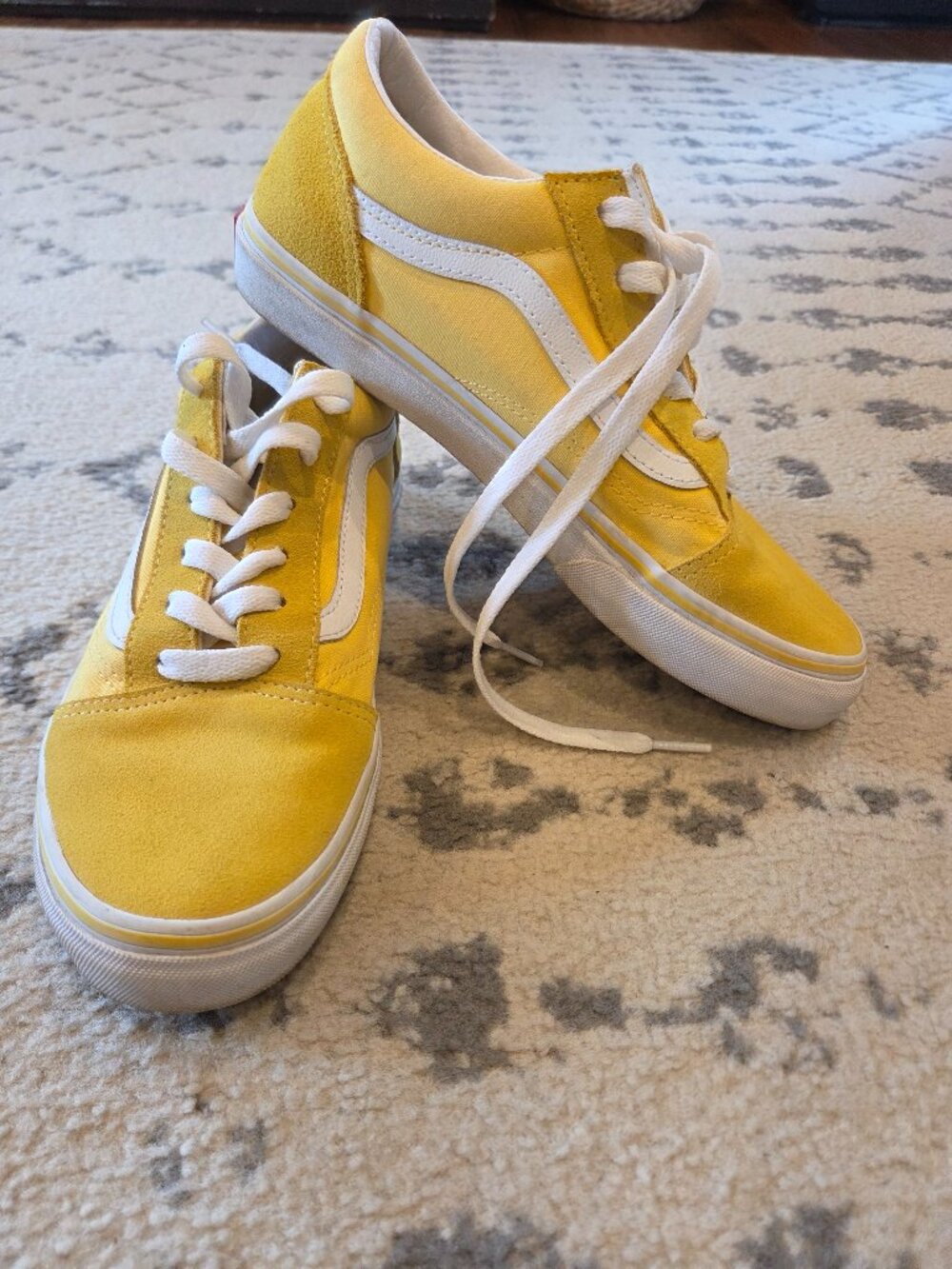 Vans Youth 6.5 Sneakers